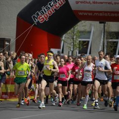 Sporto entuziastai varžėsi bėgime „Anykščiai – Puntuko akmuo – Anykščiai“ (FOTO, VIDEO)