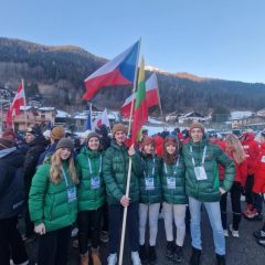 Anykštėnai dalyvavo pasaulio jaunimo slidinėjimo čempionate (FOTO)
